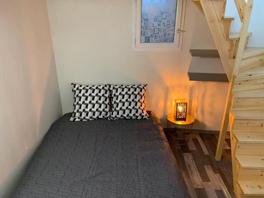 Le Cocon T2 Duplex 24 M2 Appartement Niort Buitenkant foto